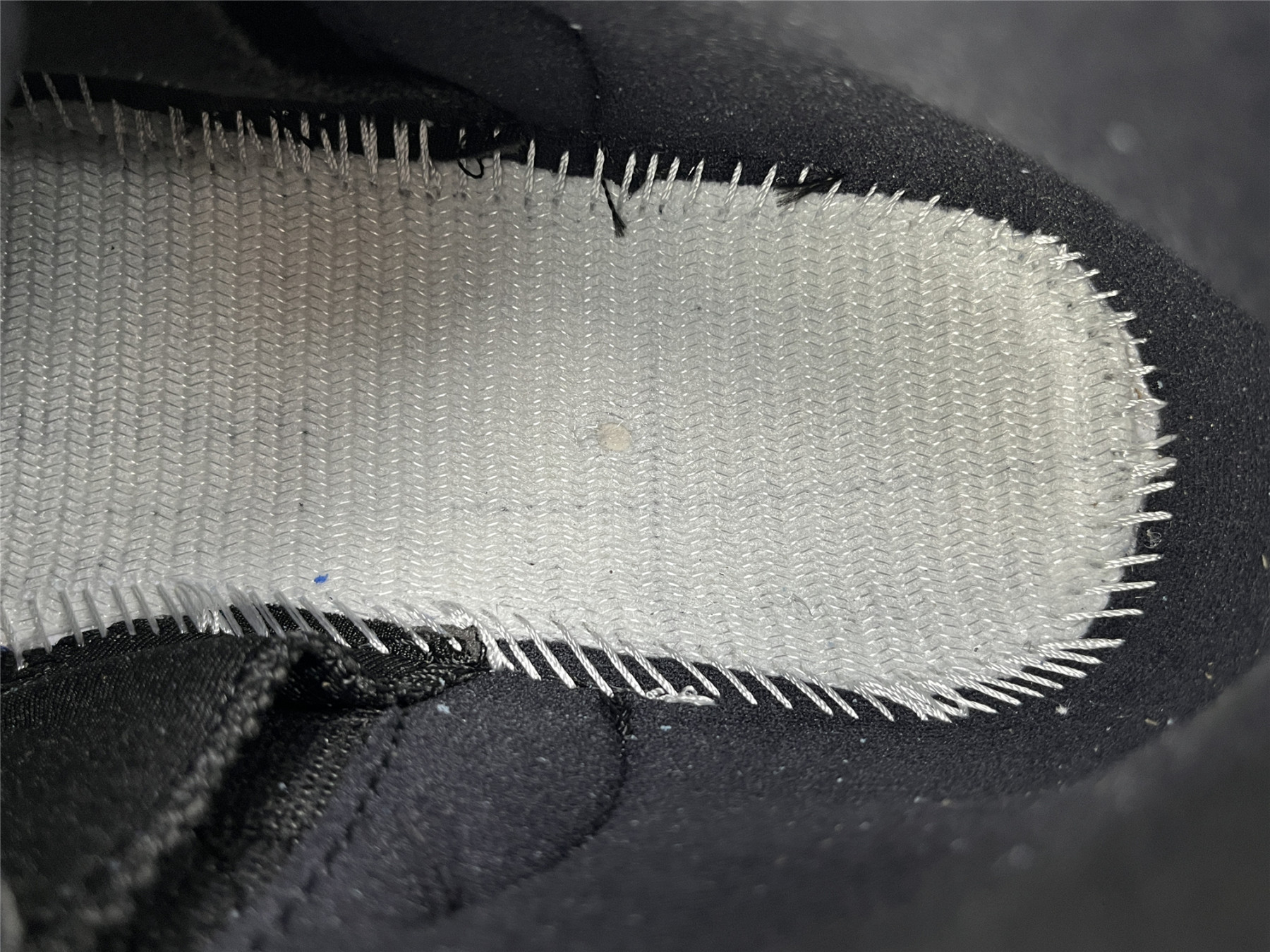 UA AIR JORDAN 12 “HYPER ROYALâ€