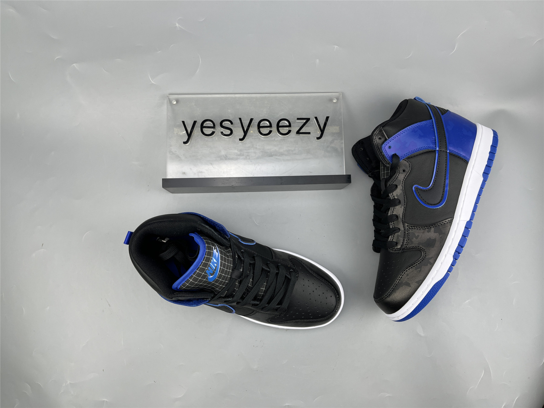 UA NIKE DUNK HIGH RETRO SE