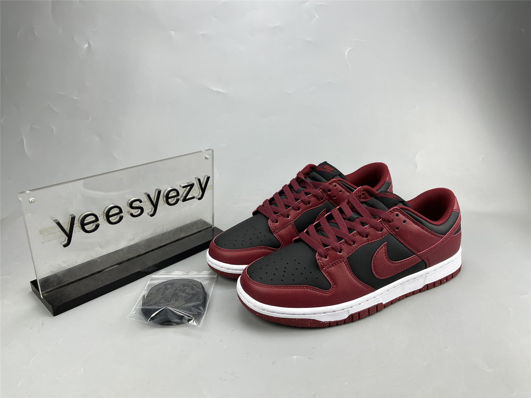 UA NIKE WMNS DUNK LOW NEXT NATURE
