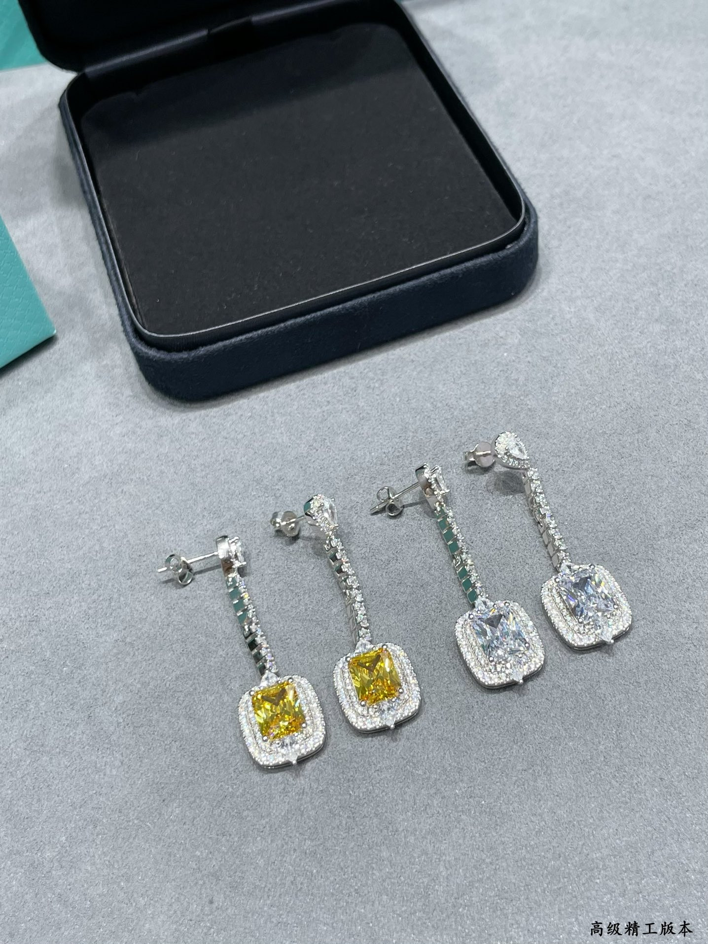 t*f*ny & co. D1am0nd earrings ag925