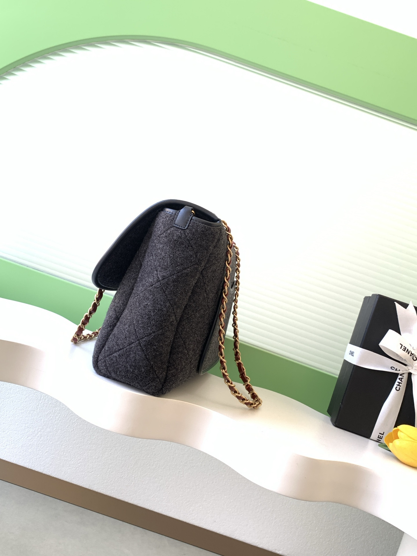 Ch**el flap bag with top handle 23x32x10cm