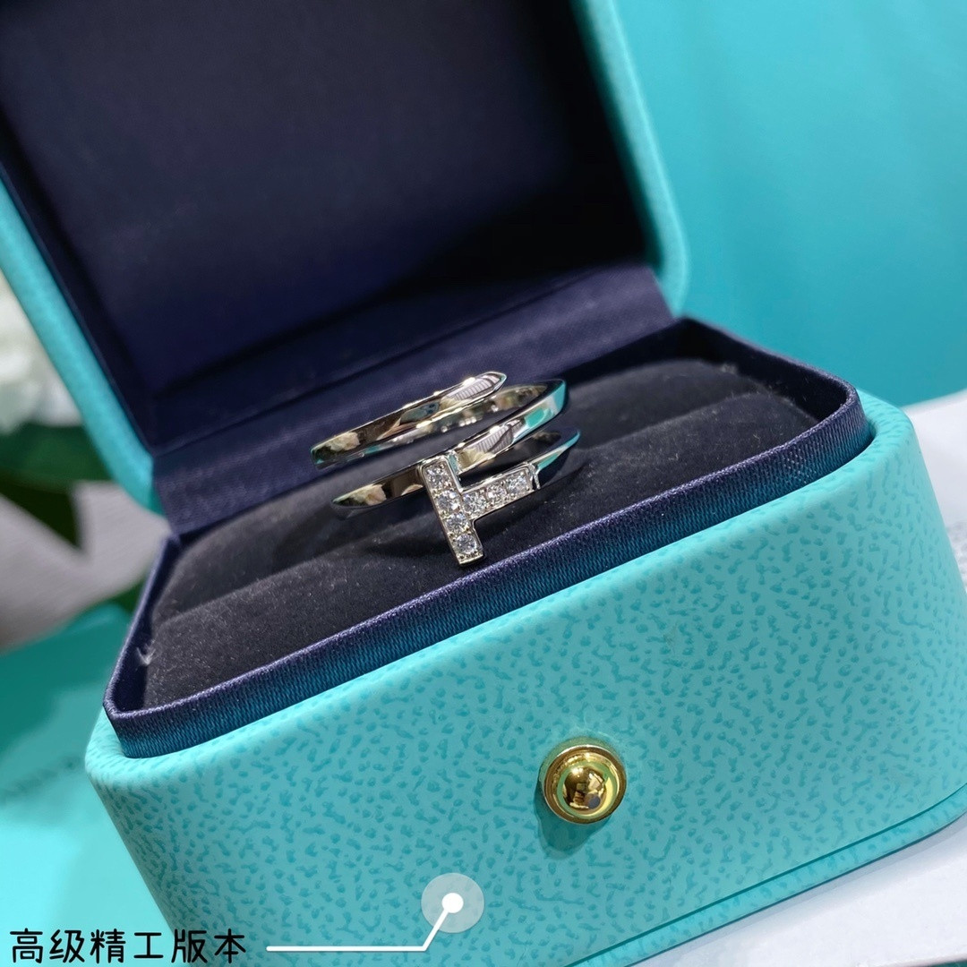 T*f*ny & co. t ring