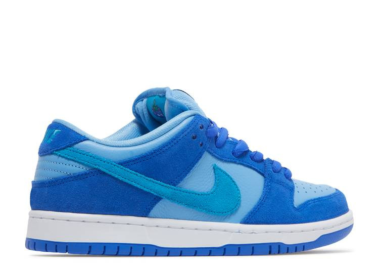 UA NIKE DUNK LOW PRO SB