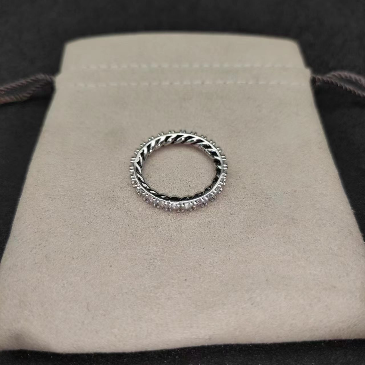 dau1d Yvrm*n ring