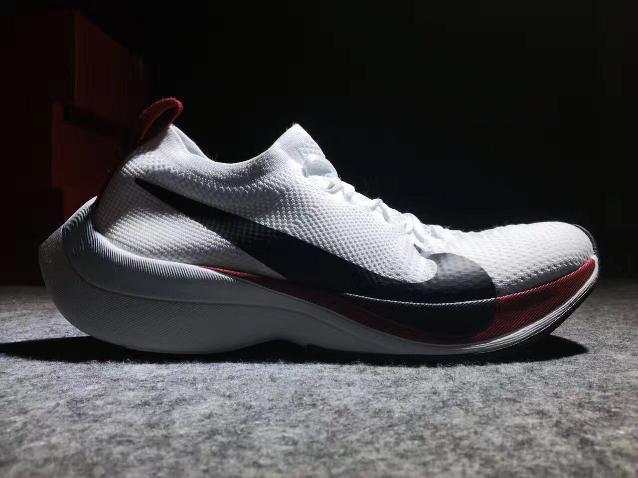 NIKE Zoom Vaporfly Elite white Low