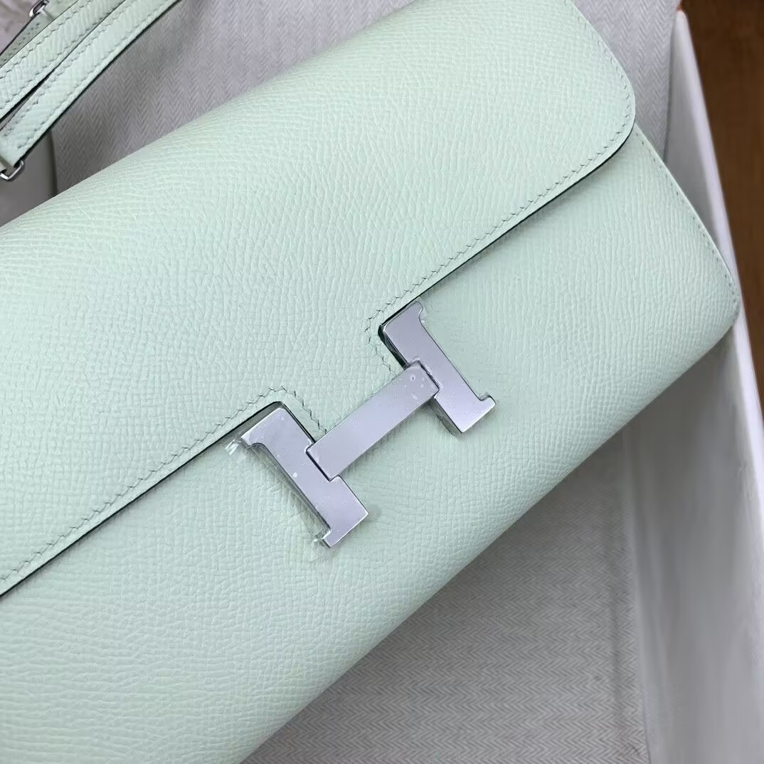 H**me5 Constance To Go wallet In Vert Peppermint 20.5x2x13cm