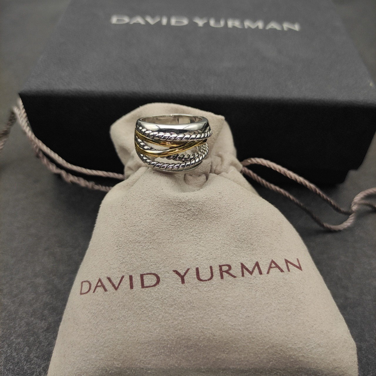 dau1d Yvrm*n ring