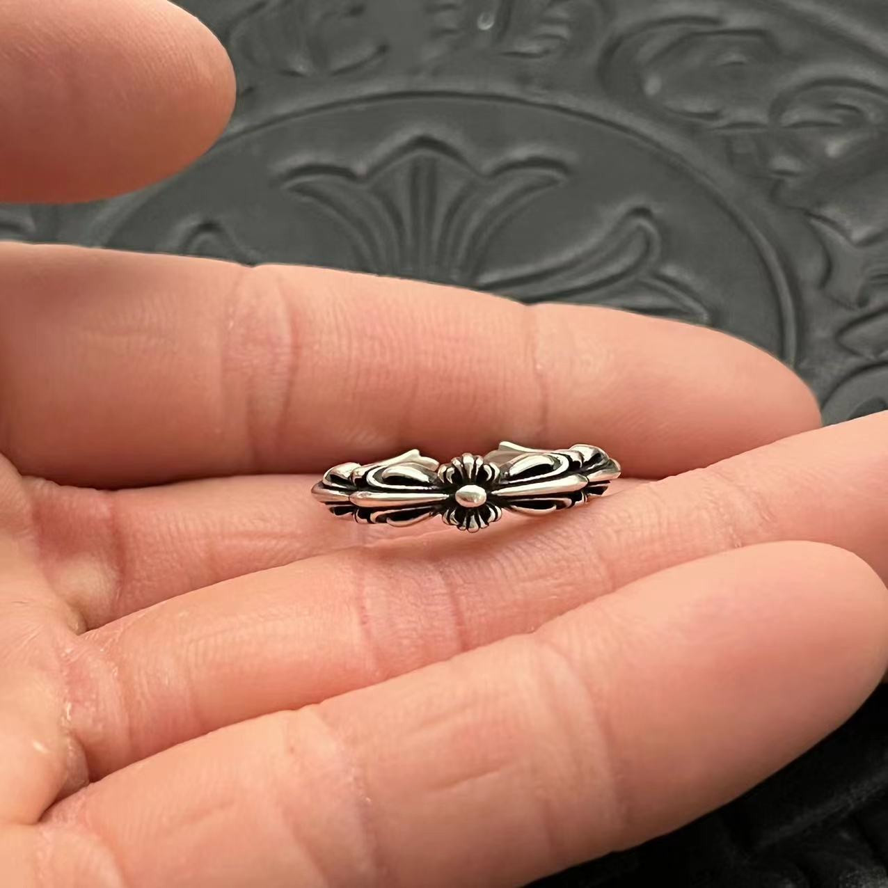 Ch*0me He**ts Open-ended Small Cross Ring