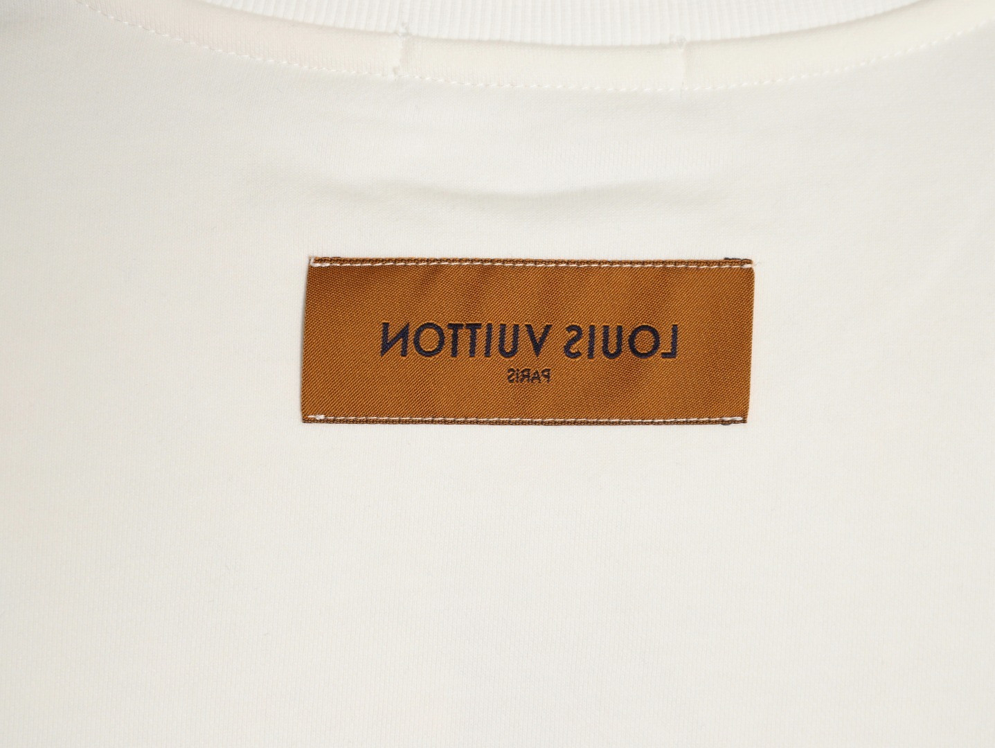 L0vis Vvtt0n LV 25FW Hoodies