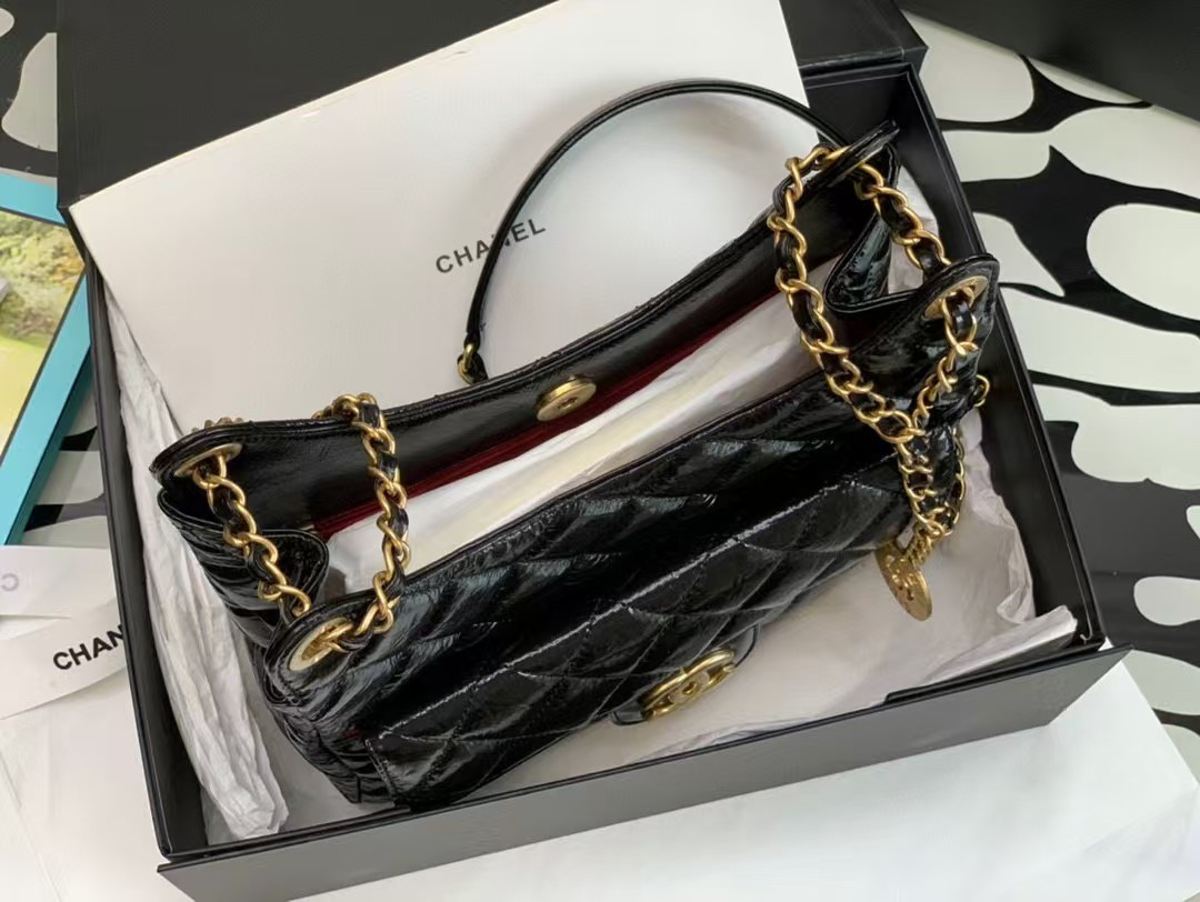 Ch**el Hobo Bag 21.5×22.5×7CM