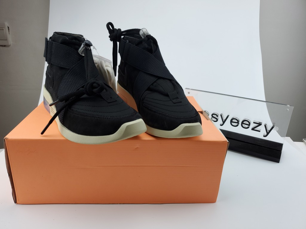 UA AIR FEAR OF GOD RAID
