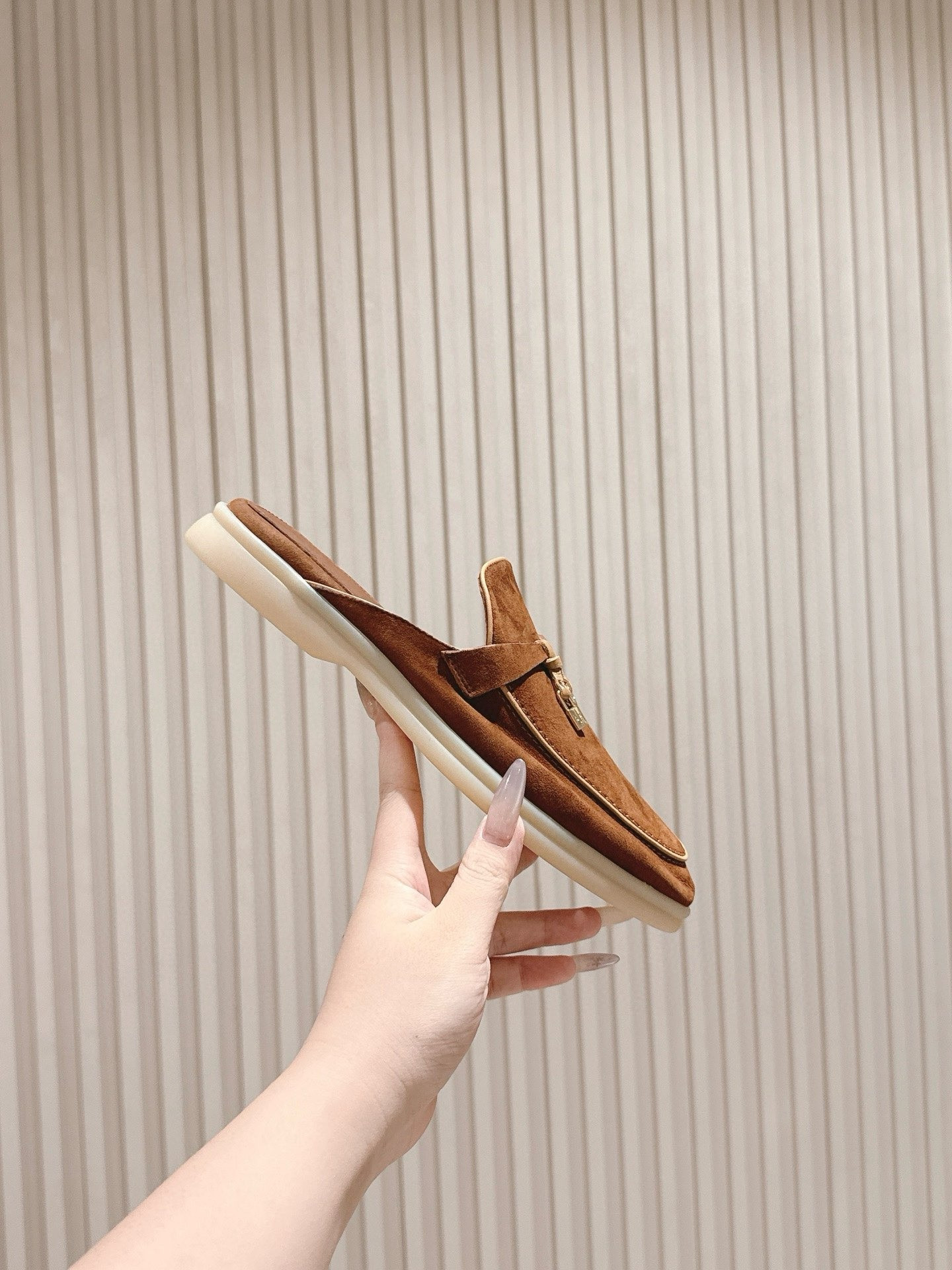 UA L0r0 P1ana Babouche Charms Walk Loafers