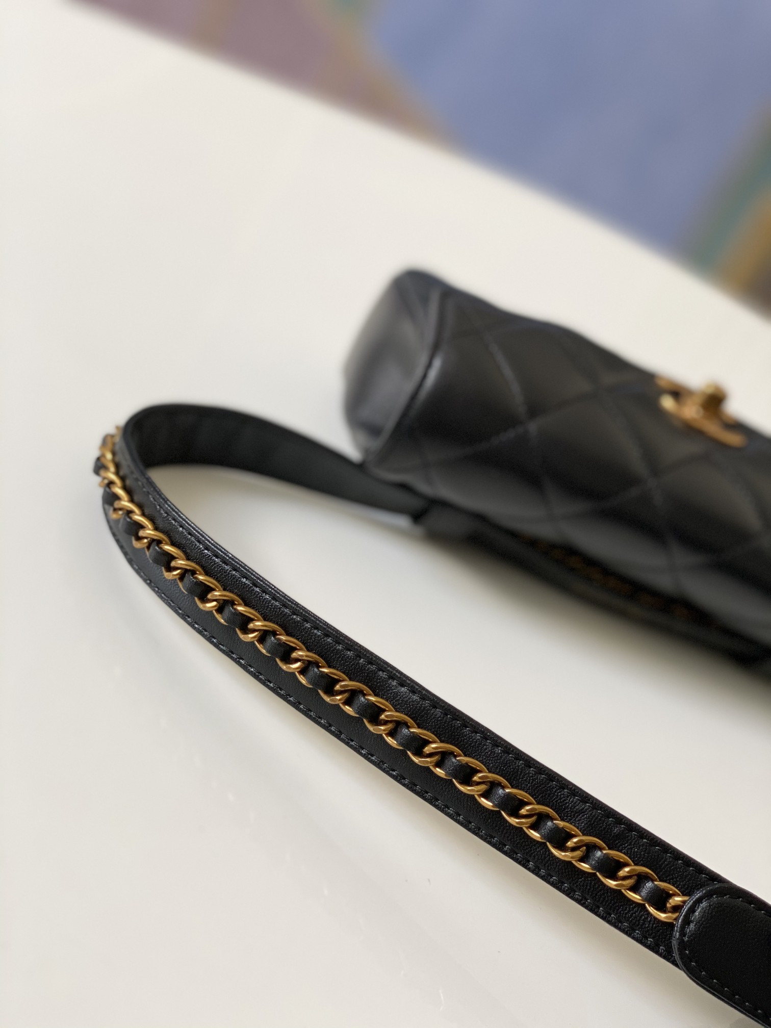 Ch**el quilted waist bag 18x12x3.5cm