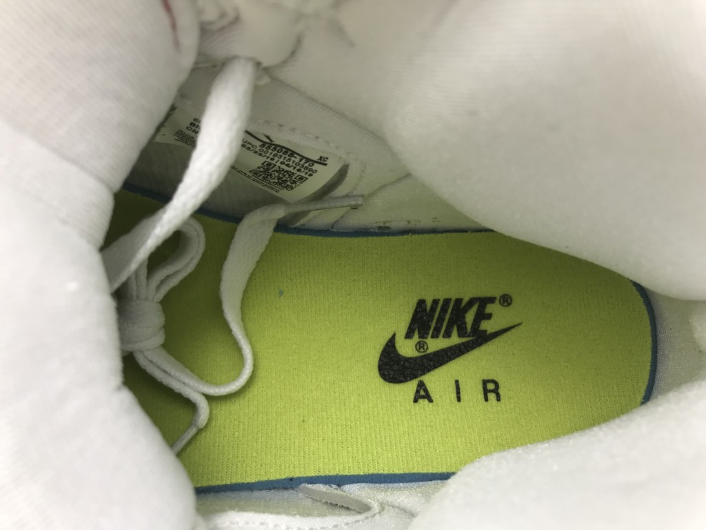 UA AIR JORDAN 1 HIGH OG “FIRST CLASS FLIGHTâ€