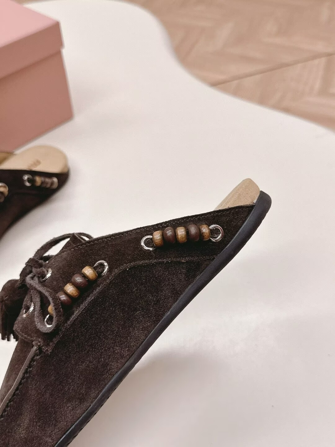 ua M1v M1v tassel mules