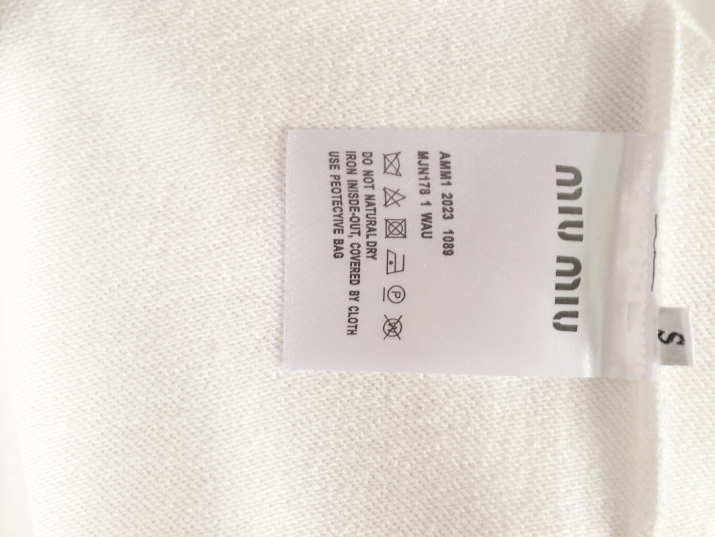 M1v M1v hoodies
