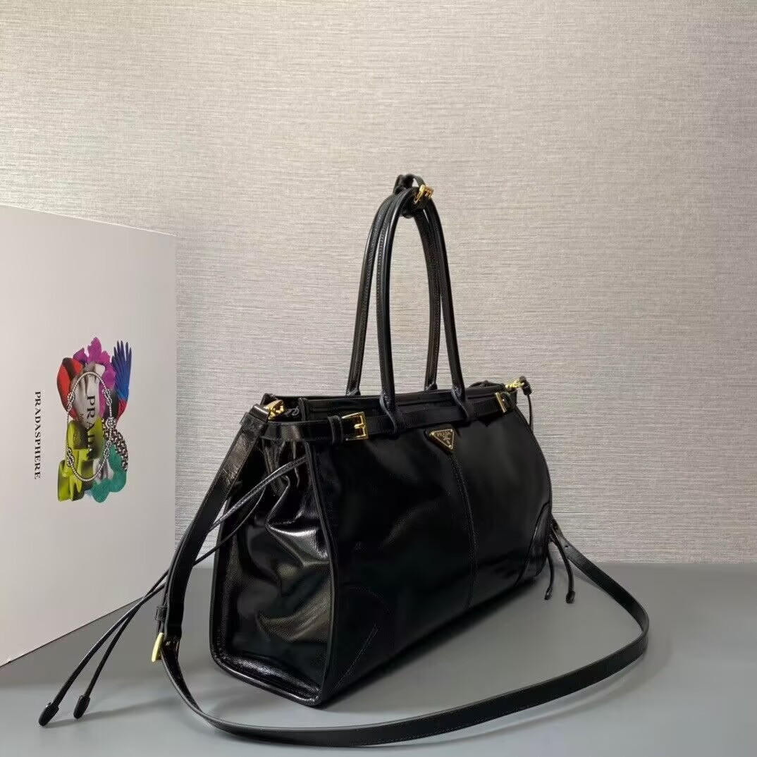Pra*a Bonnie large leather handbag in Black 24x38x12cm