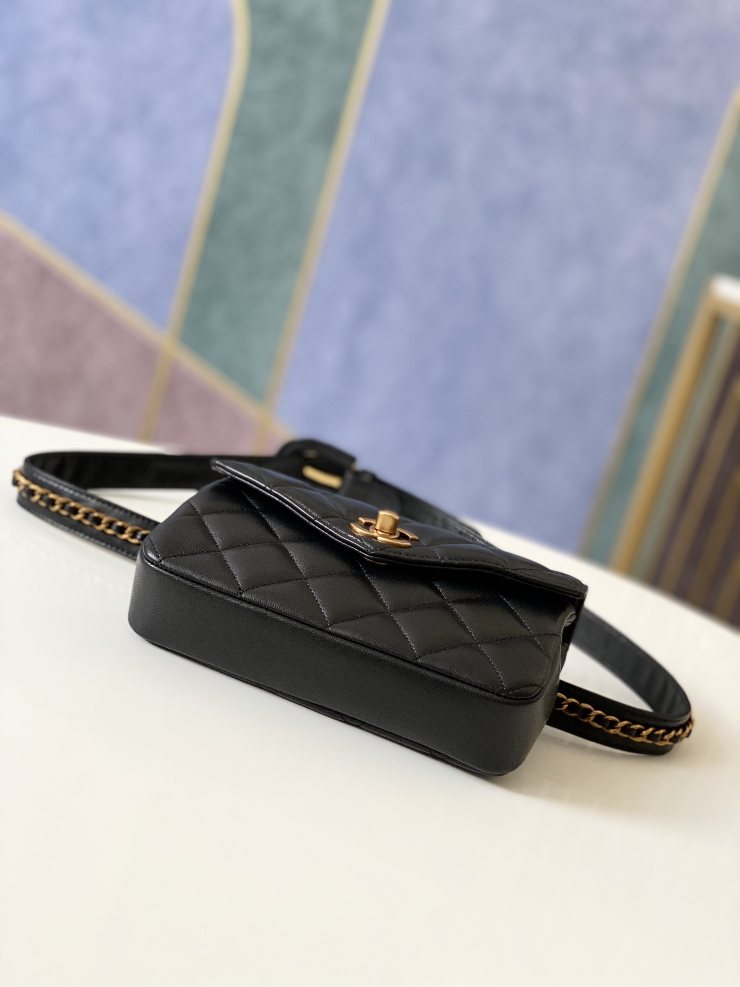 Ch**el quilted waist bag 18x12x3.5cm