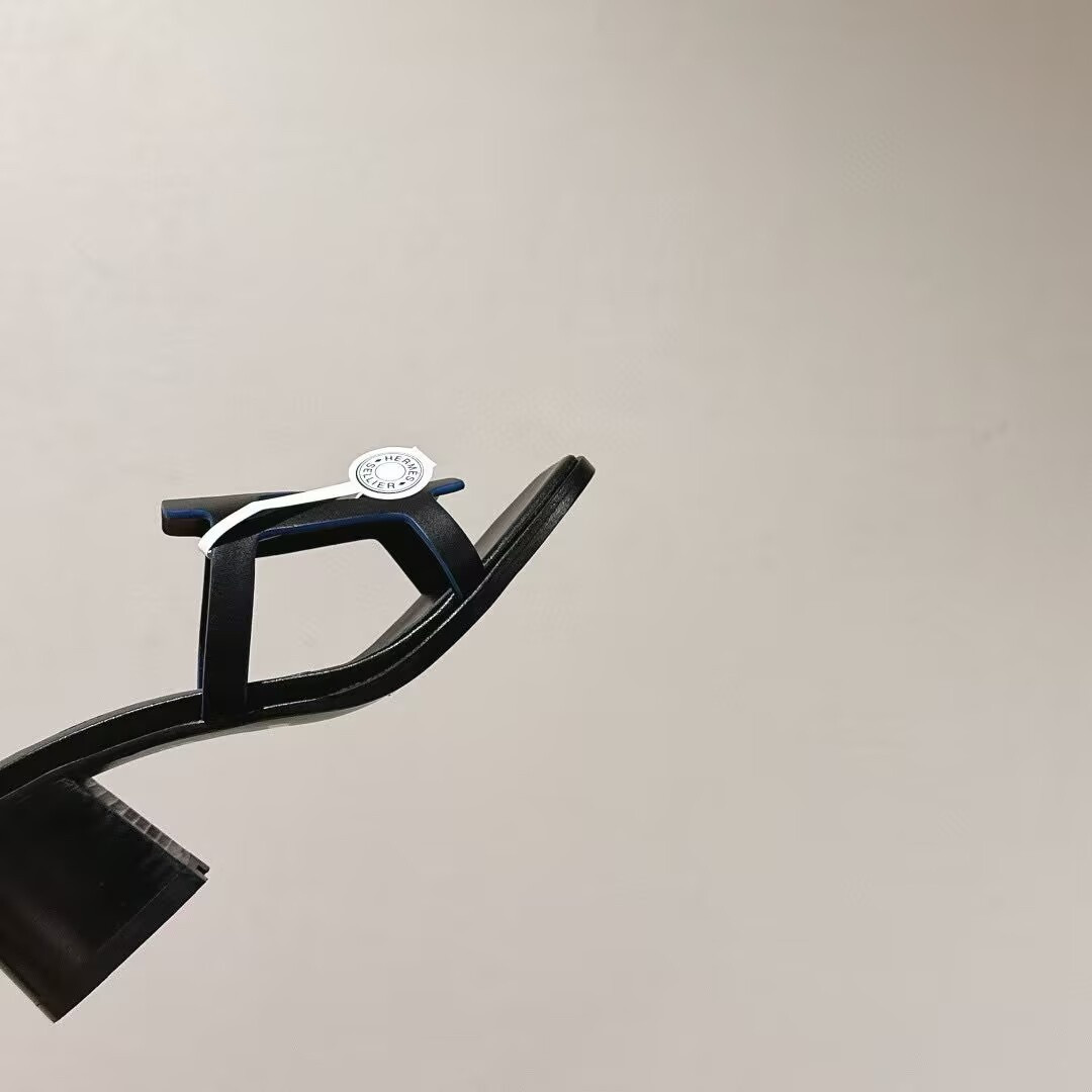 UA H**me5 Izzy 60 Sandals