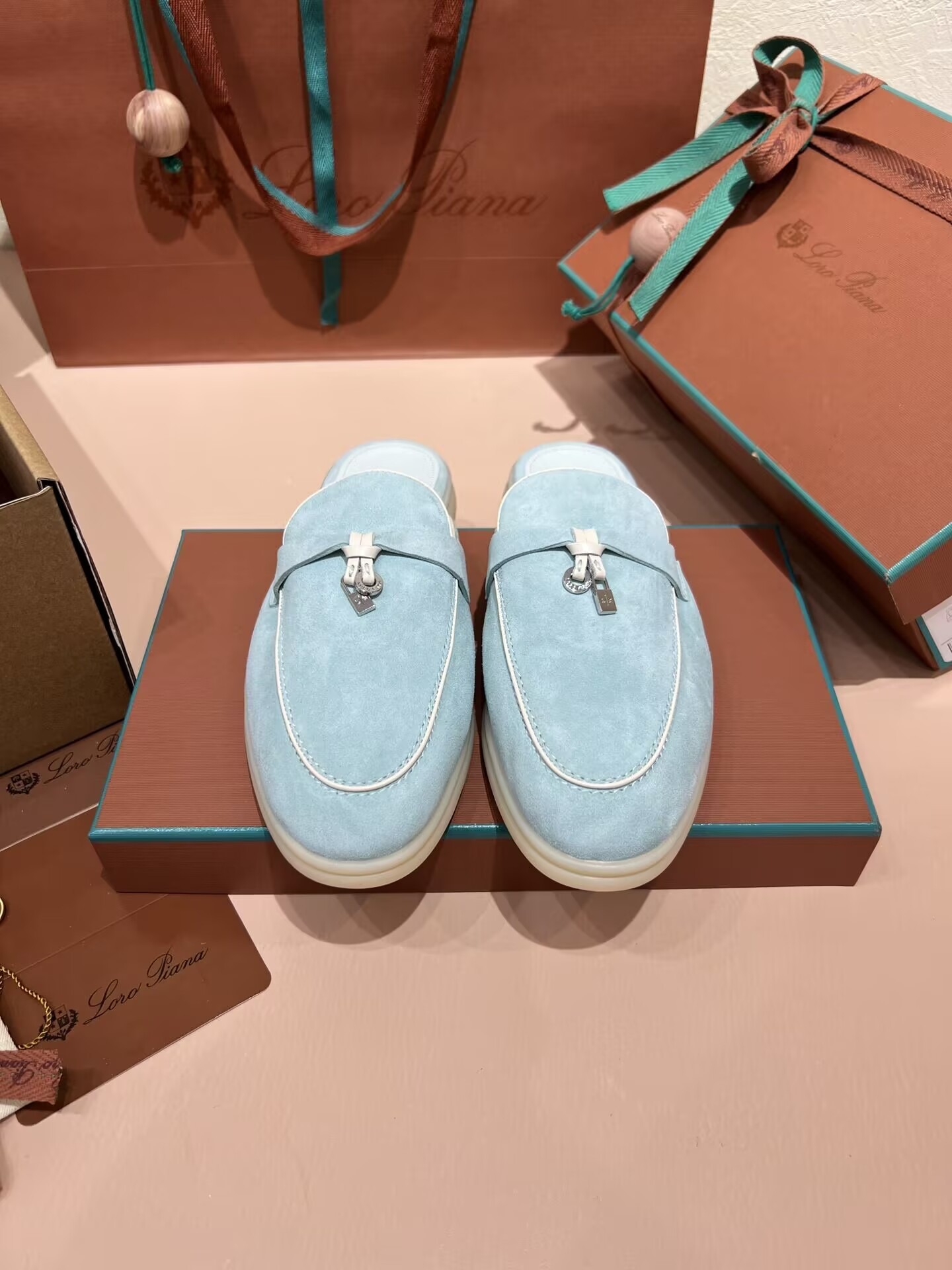 UA L0r0 P1ana Babouche Charms Walk Loafers
