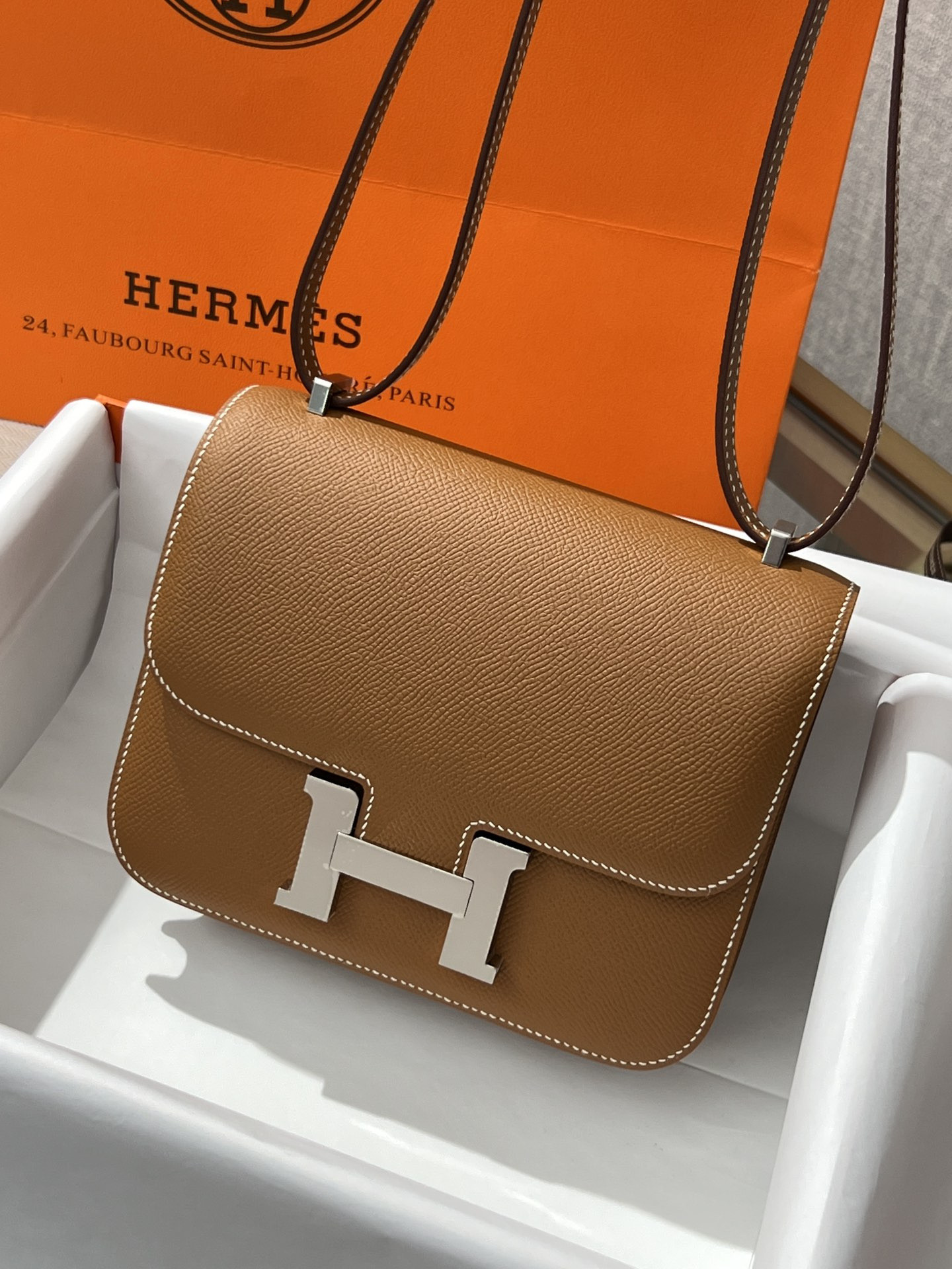 H**me5 Constance 24 Epsom leather silver hardware 9.4"x5.9"x3"