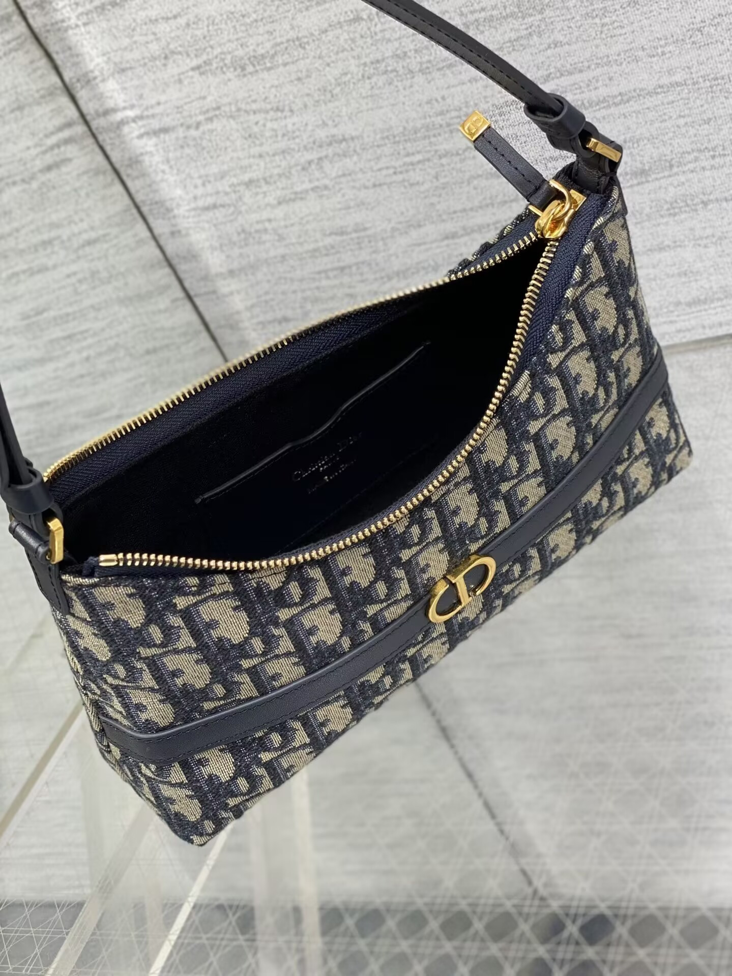 D10r 30 Montaigne Cigale Mini Bag 24x14x6.5cm