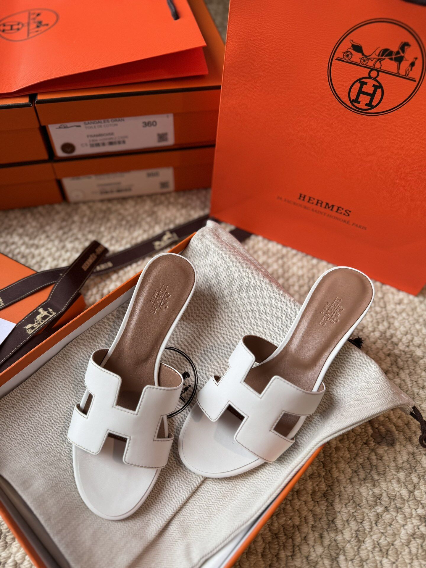 UA H**me5 Oasis White Sandal