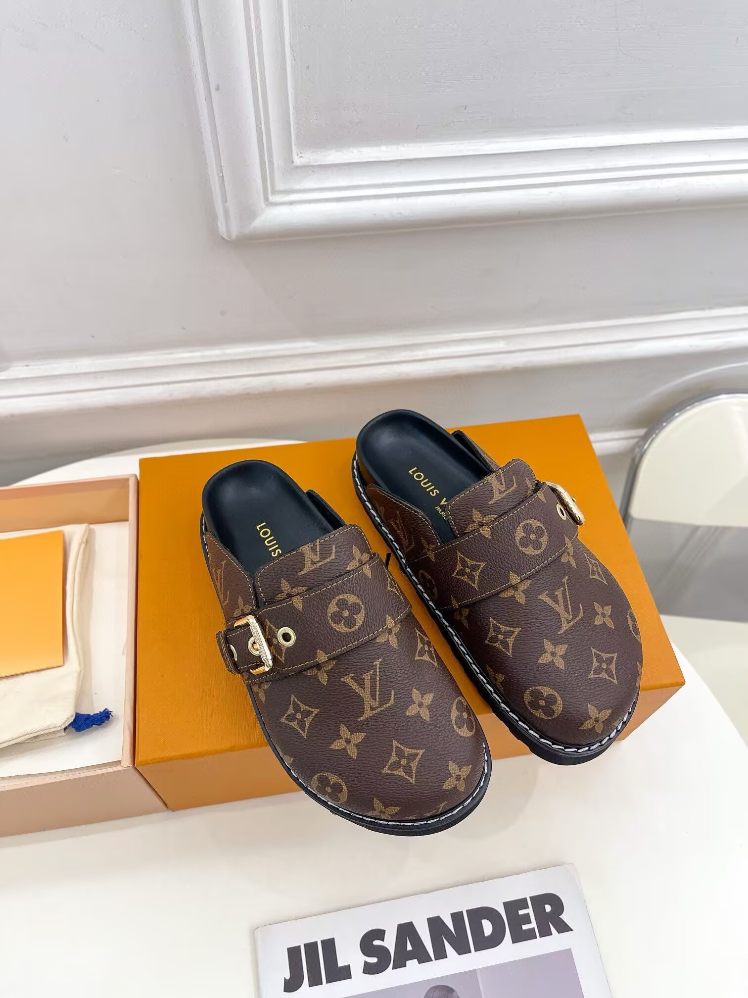 UA LV Cosy Flat Comfort Clogs