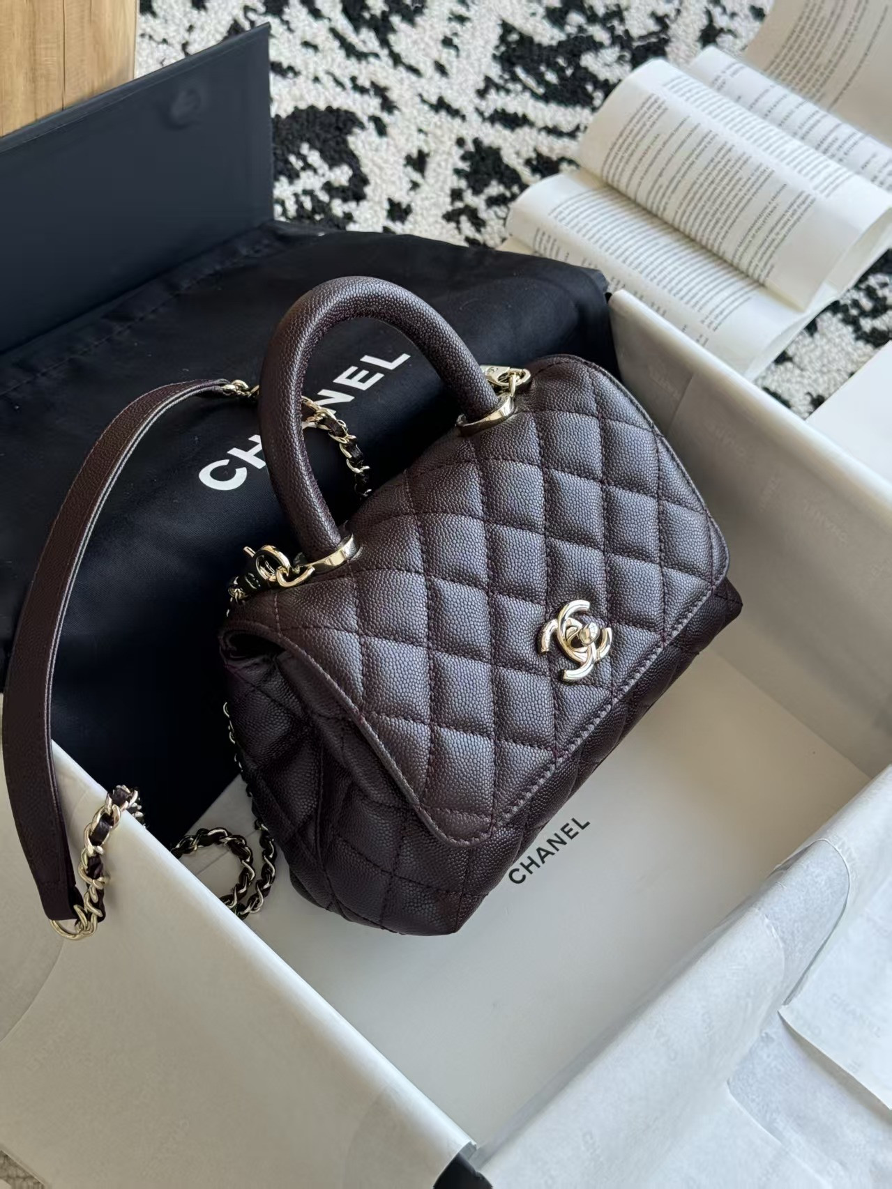 Ch**el mini coco handle 13x19x9cm