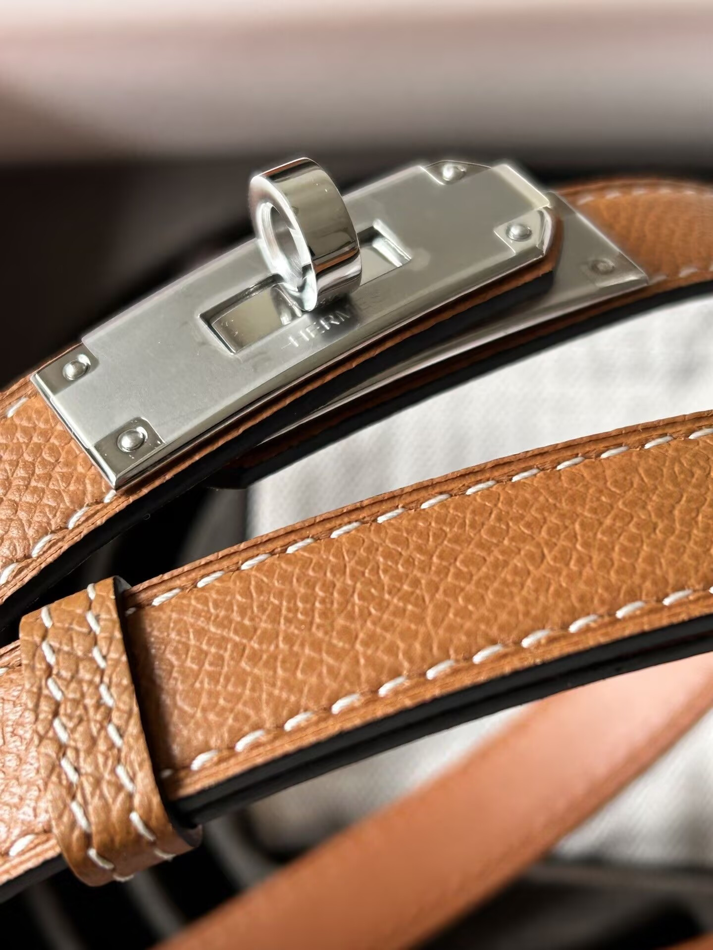 H**me5 belt