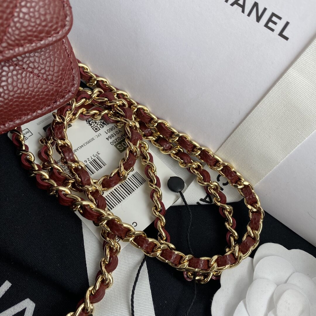 Ch**el WOC CLASSIC WALLET ON CHAIN RED 4.8 × 7.5 × 1.4 in