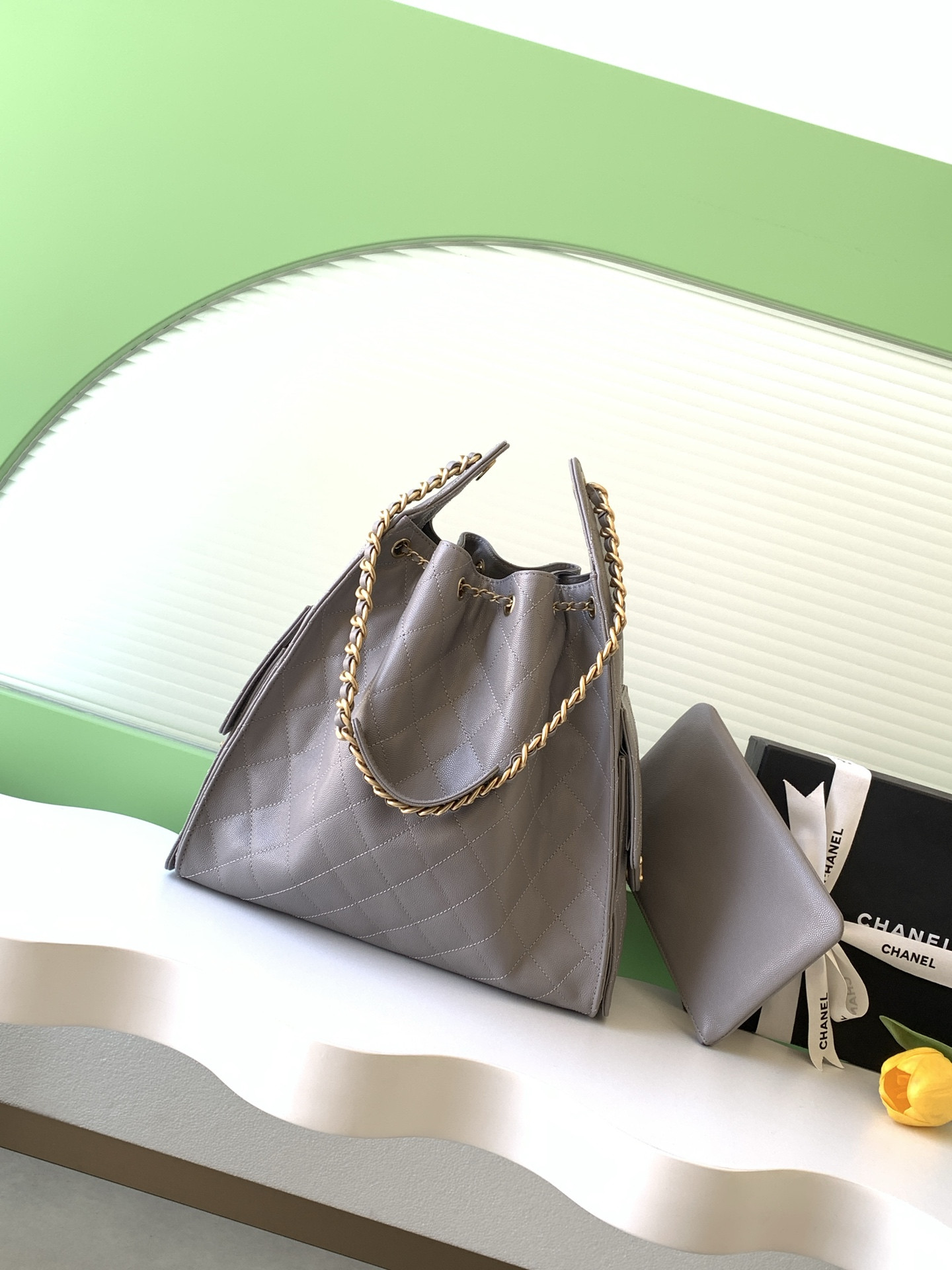 Ch**el 25c bucket bag 40x30x15cm