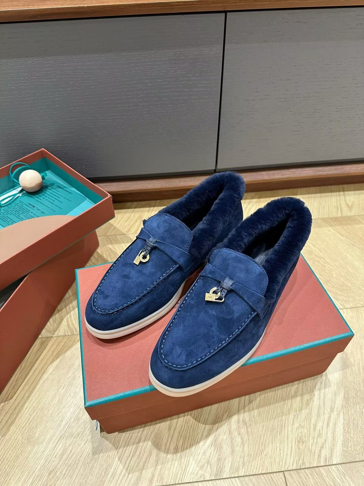 UA L0r0 P1ana Summer Charms Walk Loafers