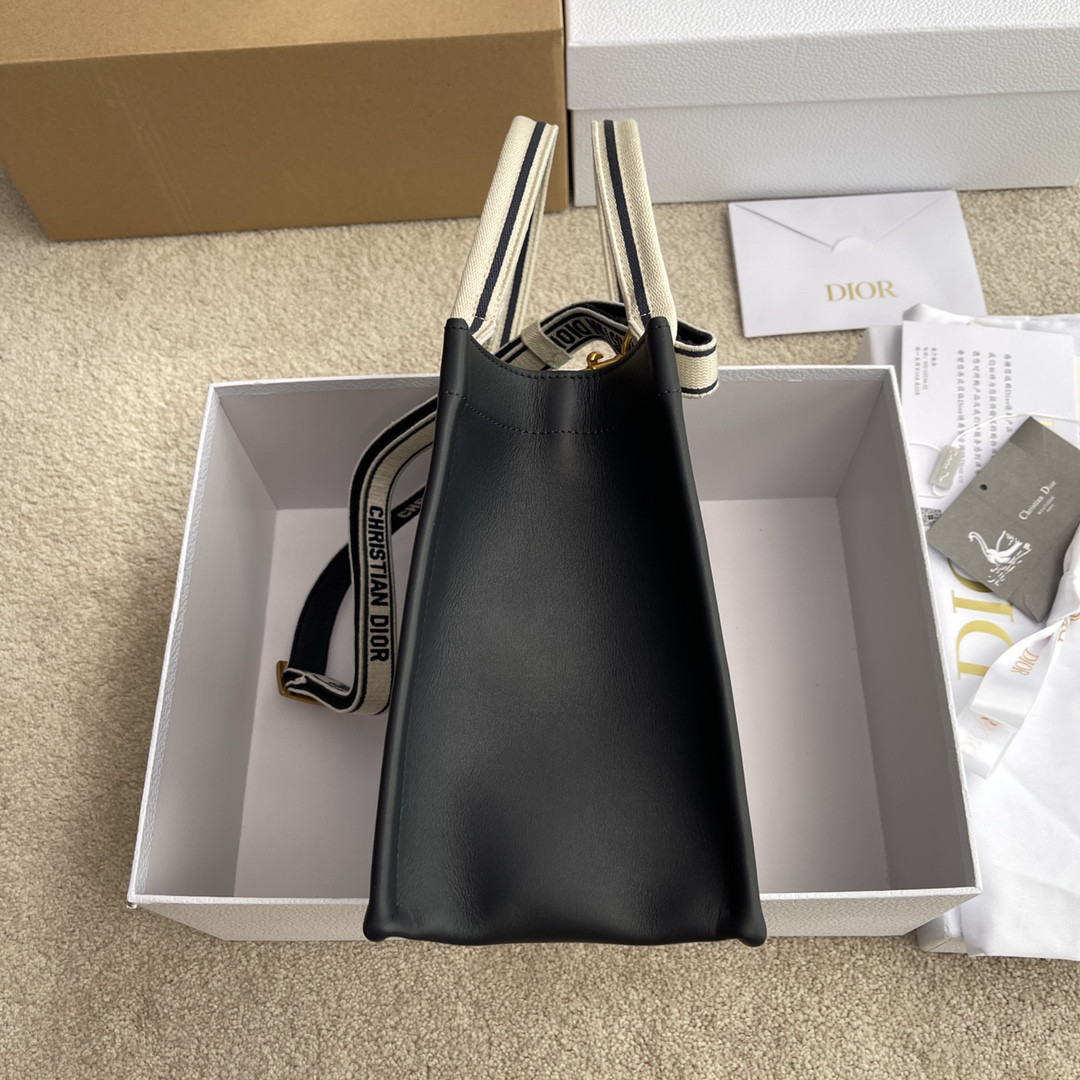 D10r Book Tote Reverse 26.5×21×14cm
