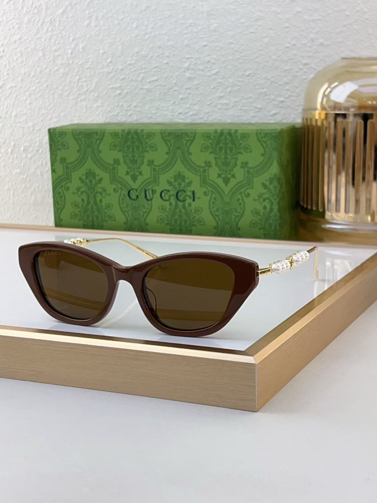 Gvc*1 glasses