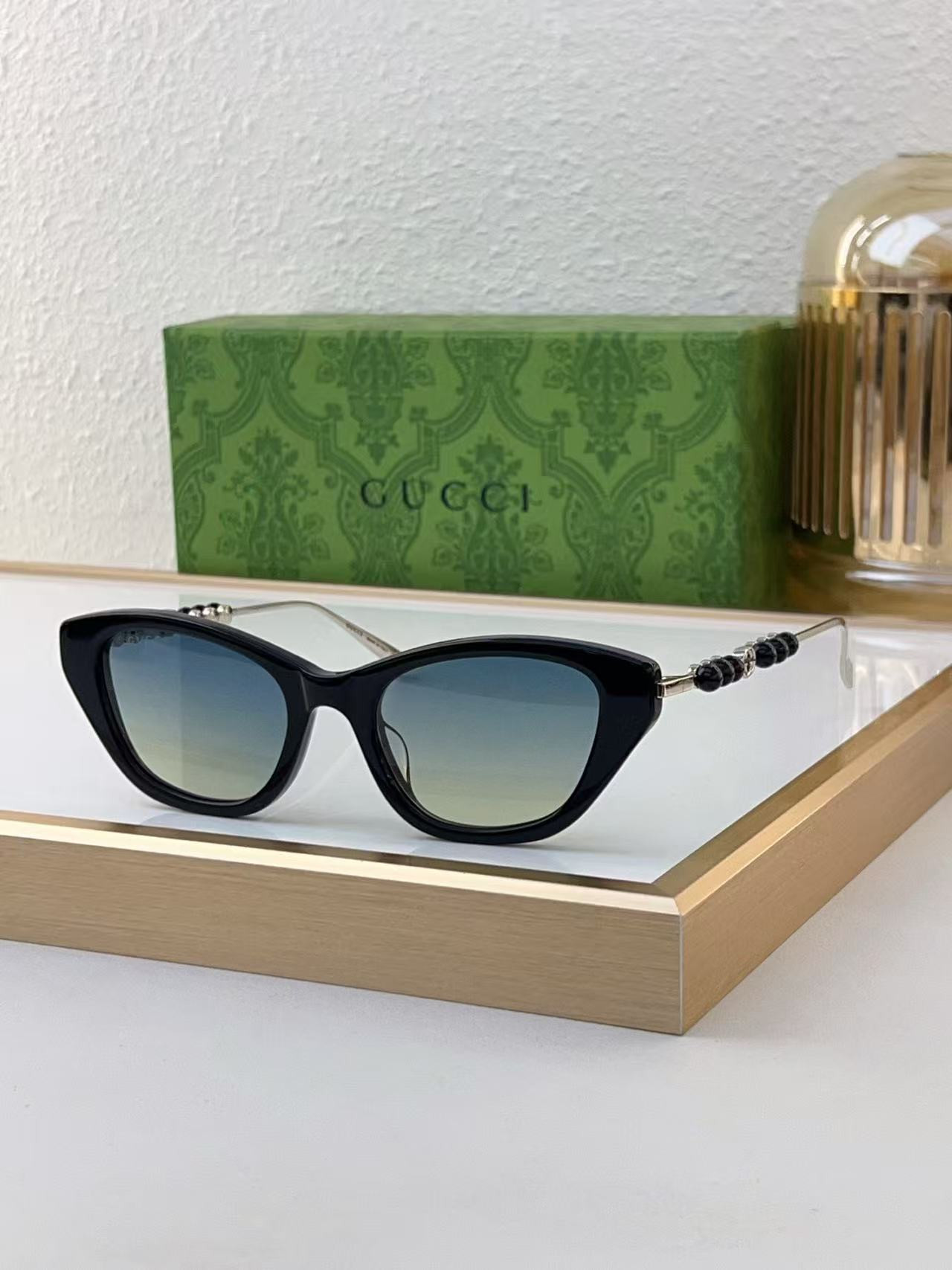 Gvc*1 glasses
