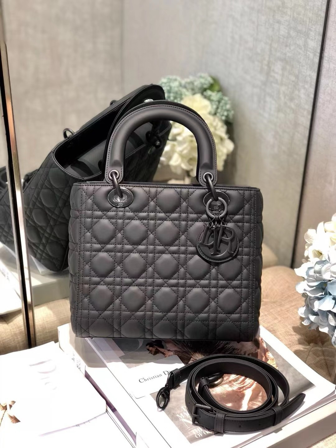 Medium Lady D10r Bag 9.5 x 8 x 4.5 inches