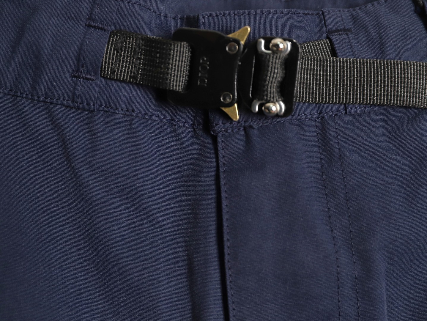 D10r pants