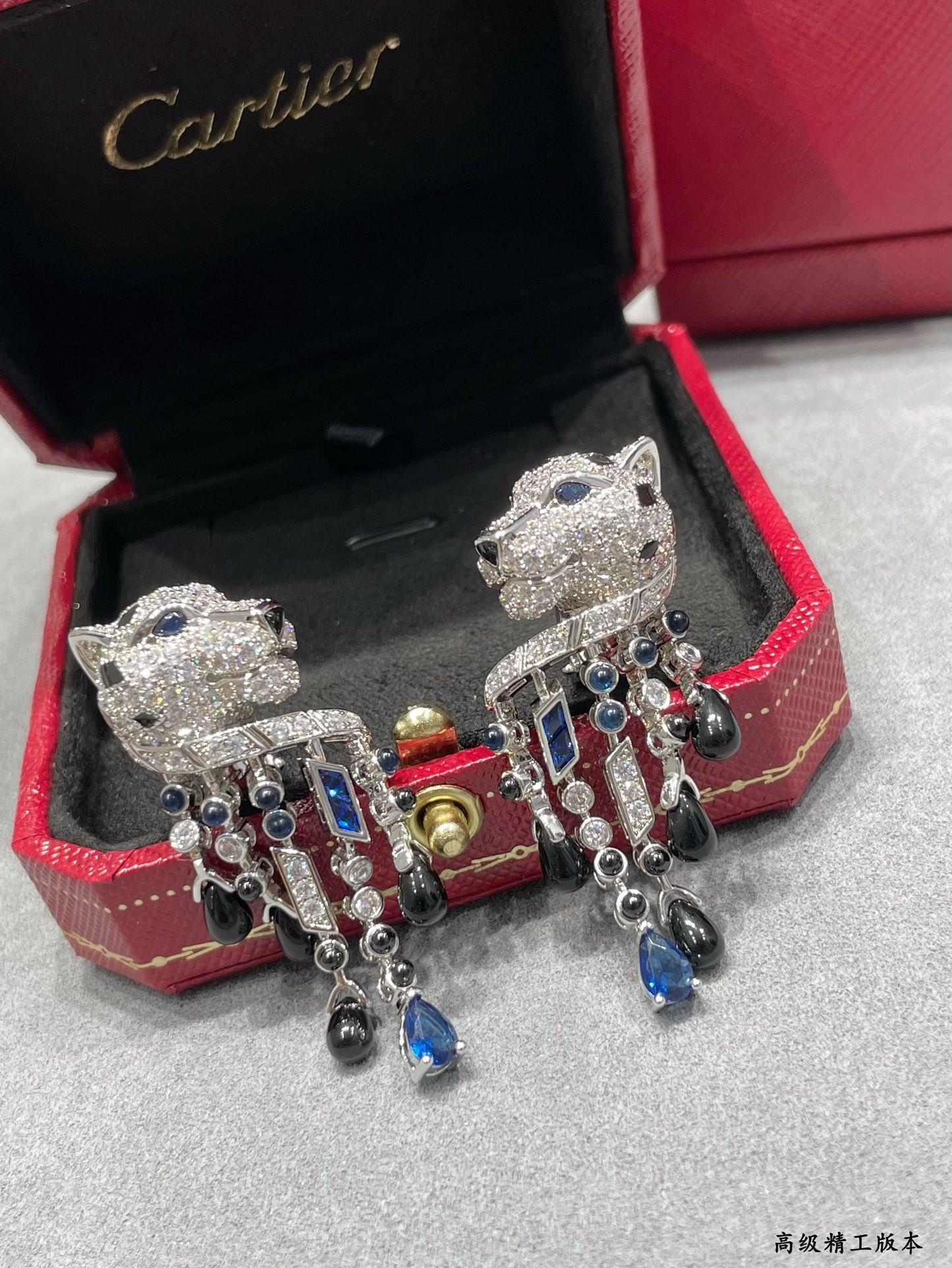 Ca*t1er Black Onyx Blue D1am0nd Leopard Earrings