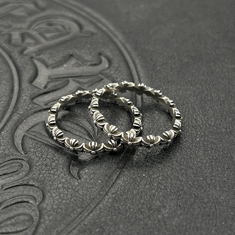 Ch*0me He**ts Distressed Full Cross Ring
