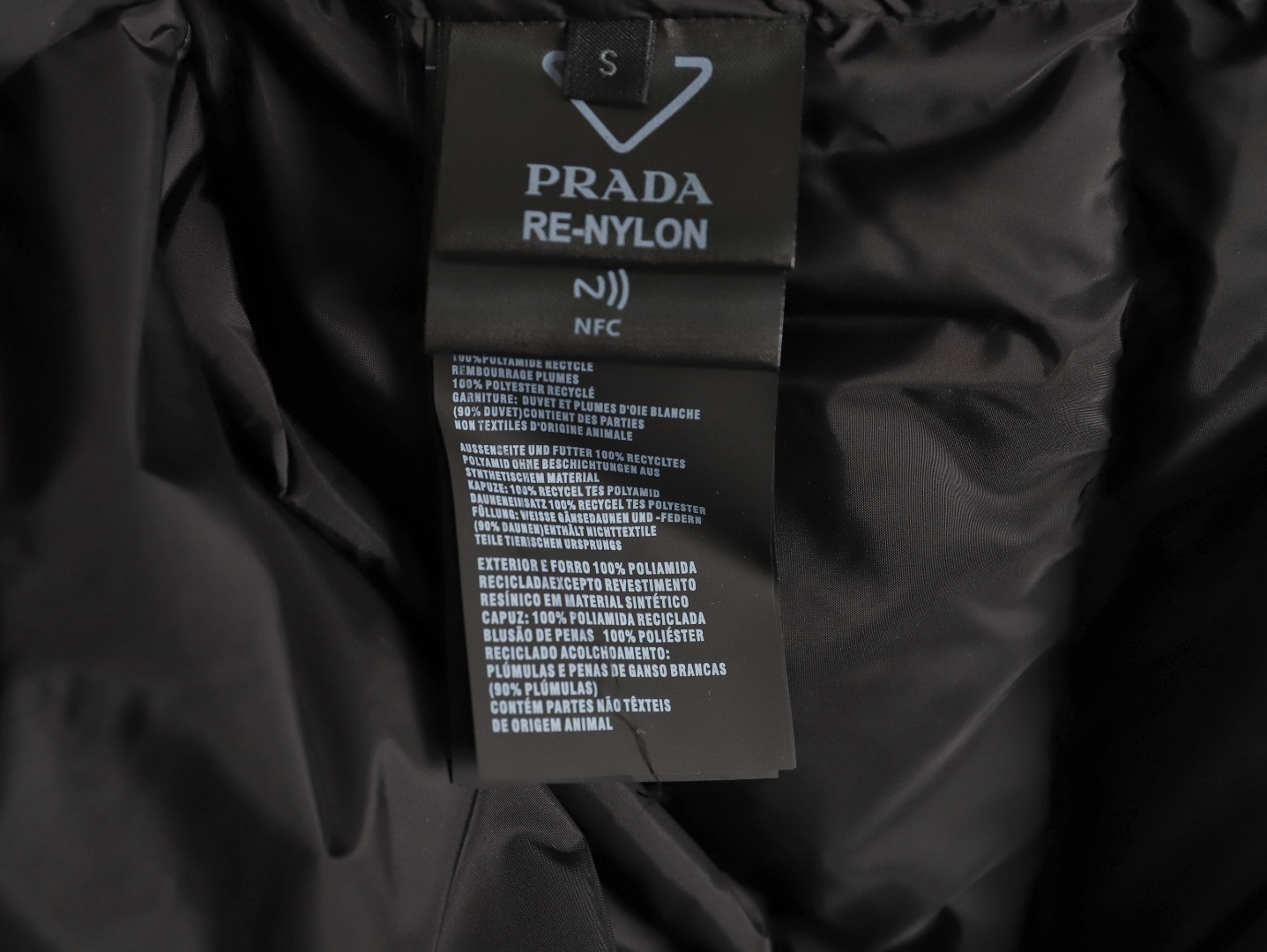Pra*a short puffer jacket