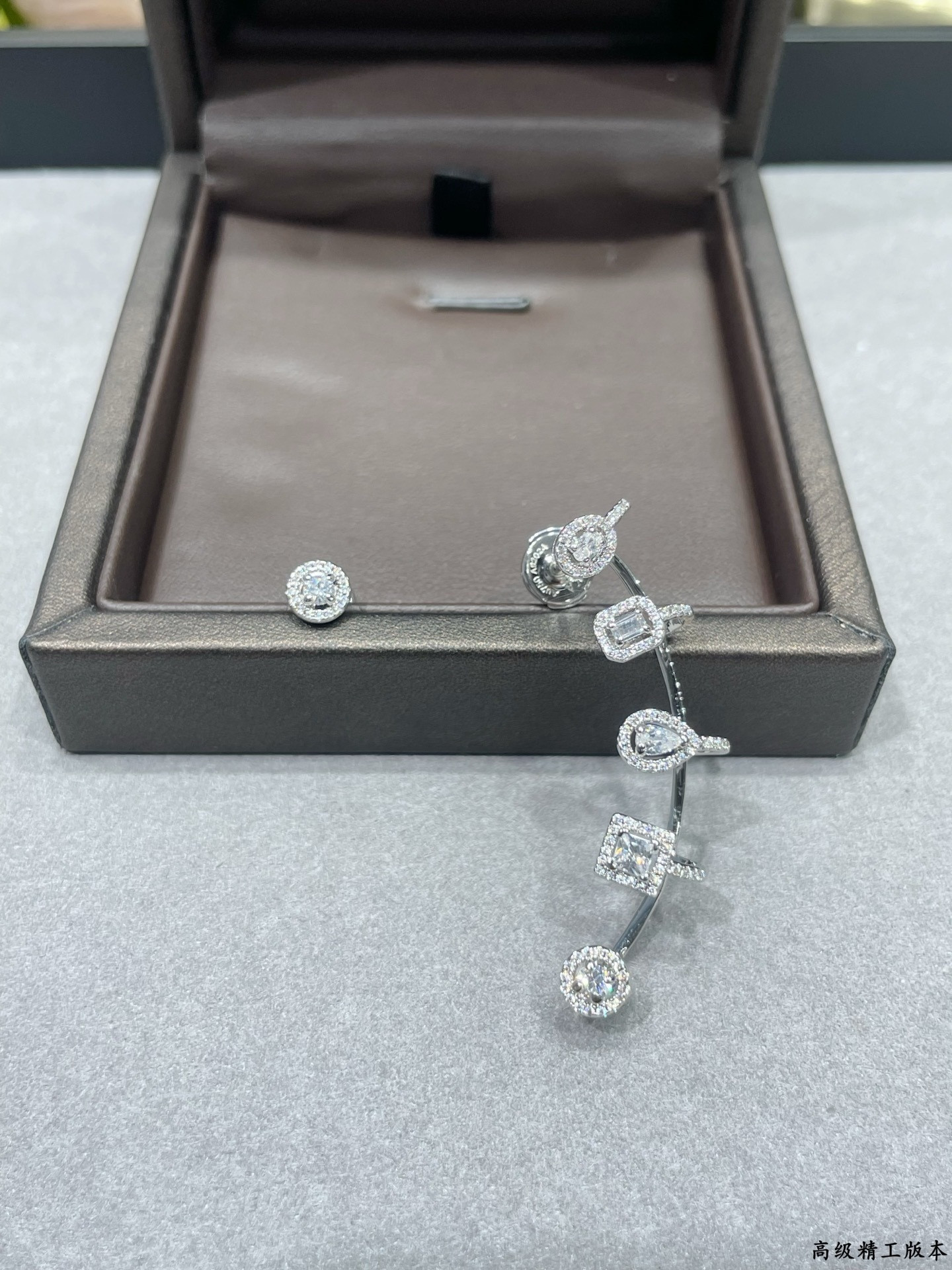 Mes1kaa ab rock candy earrings