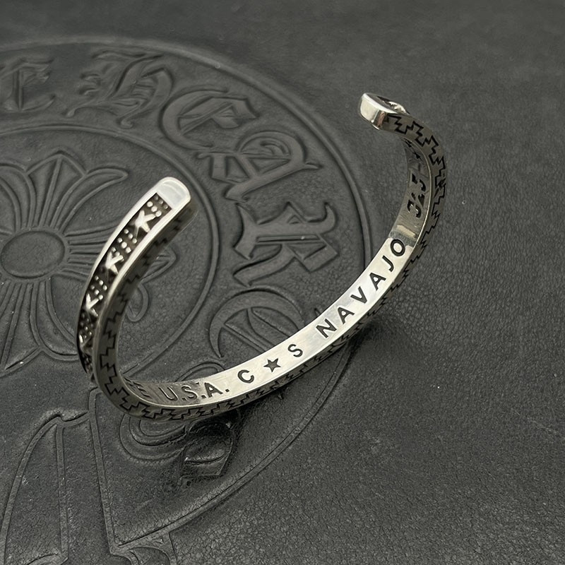 Ch*0me He**ts Five-pointed Star Open Bangle Bracelet