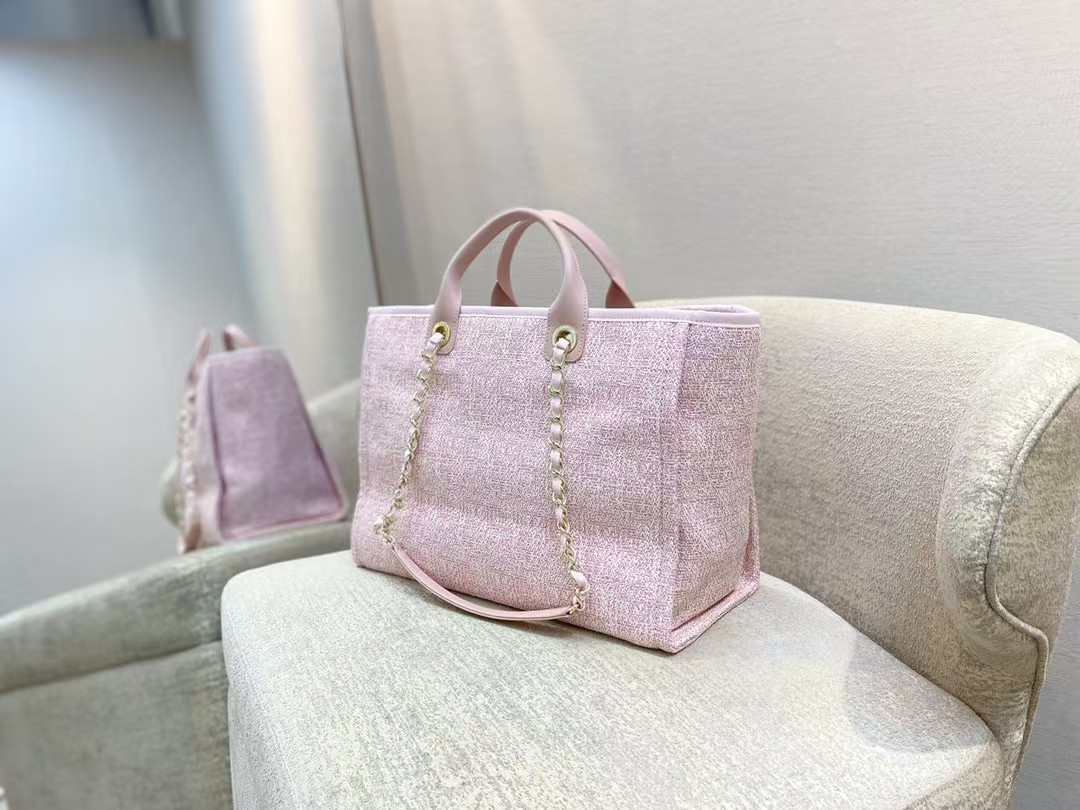 Ch**el Deauville Tote 38cm 38-30-18CM