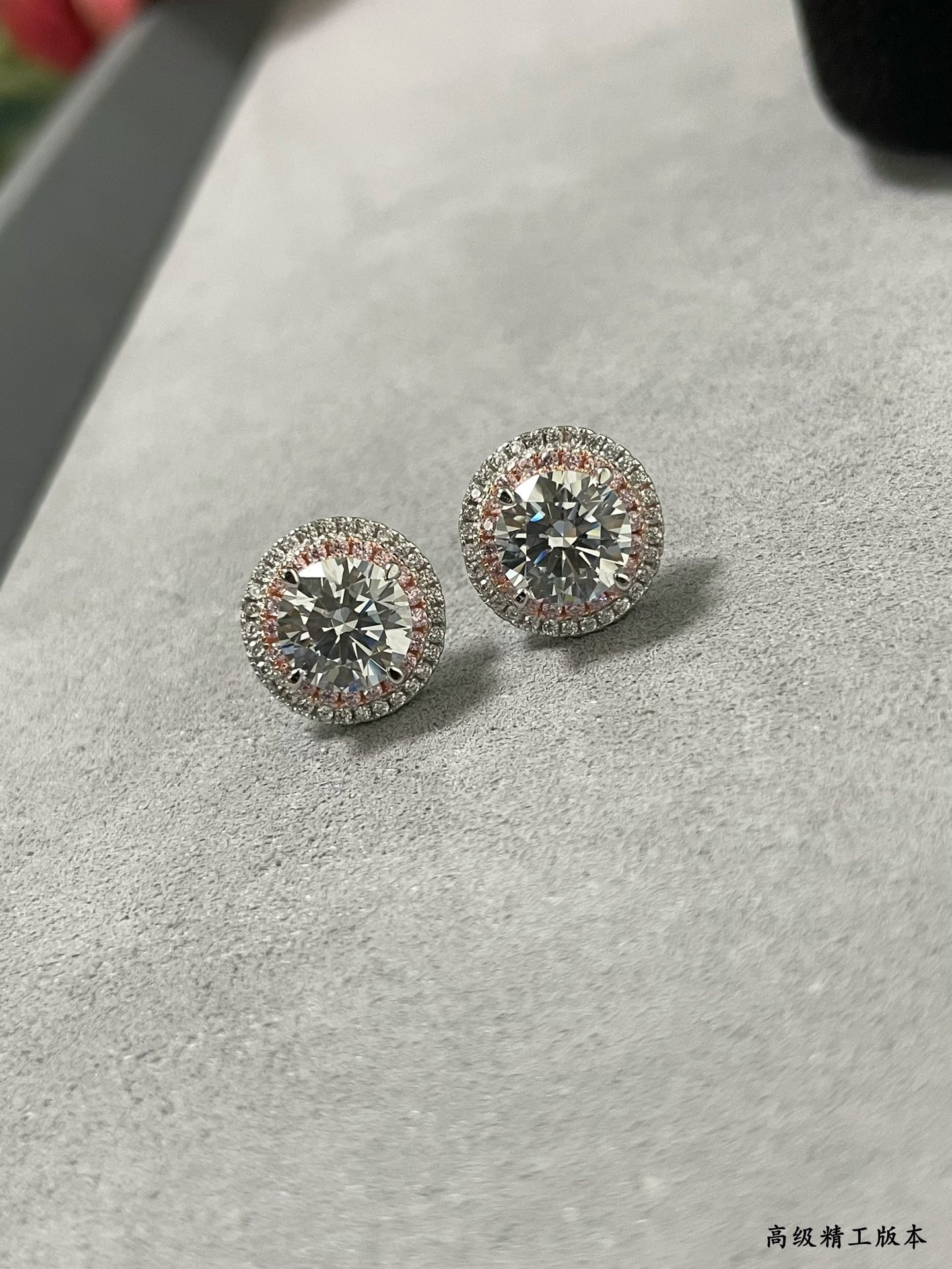 t*f*ny & co. round pink D1am0nd stud earrings ag925