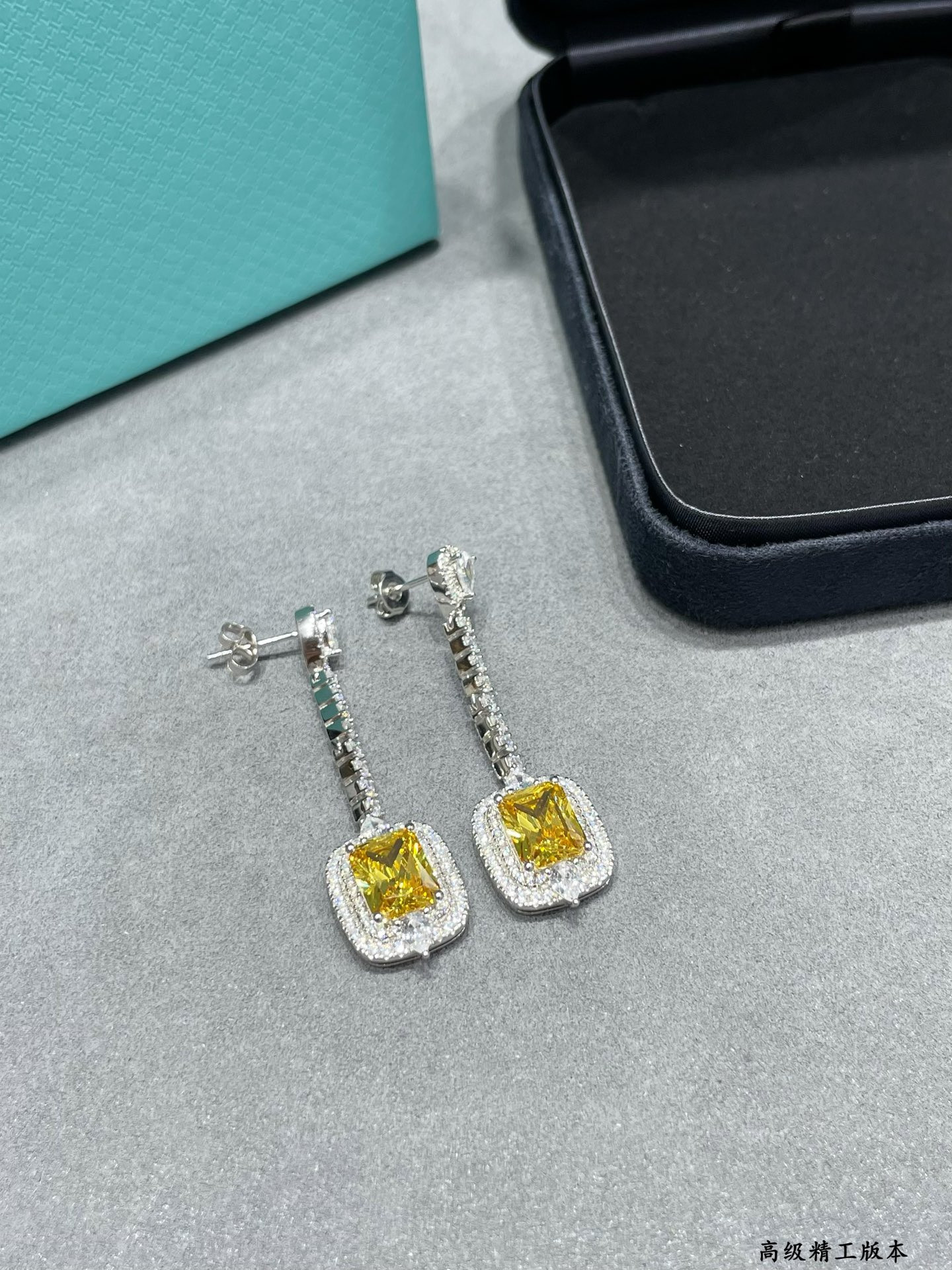 t*f*ny & co. D1am0nd earrings ag925