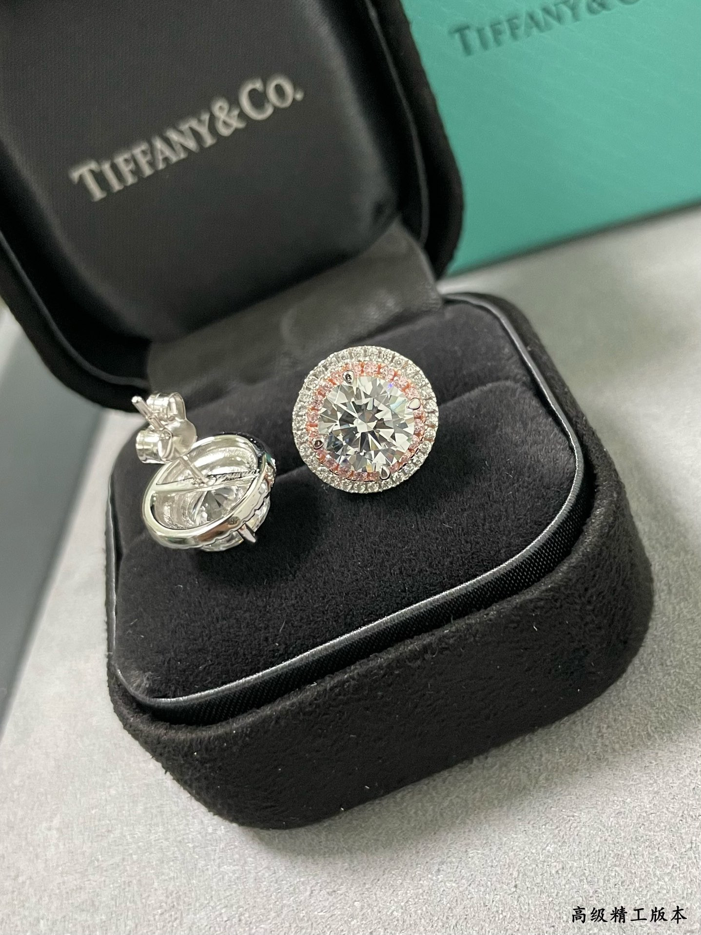 t*f*ny & co. round pink D1am0nd stud earrings ag925