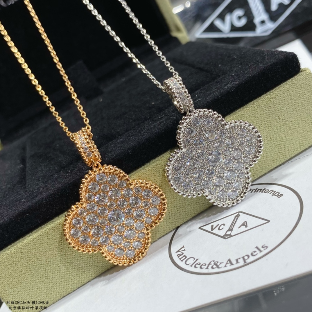V*n Cl**f & Arpels Large Four Leaf Clover Necklace Diameter approx 2.5cm,Chain length approx 80cm
