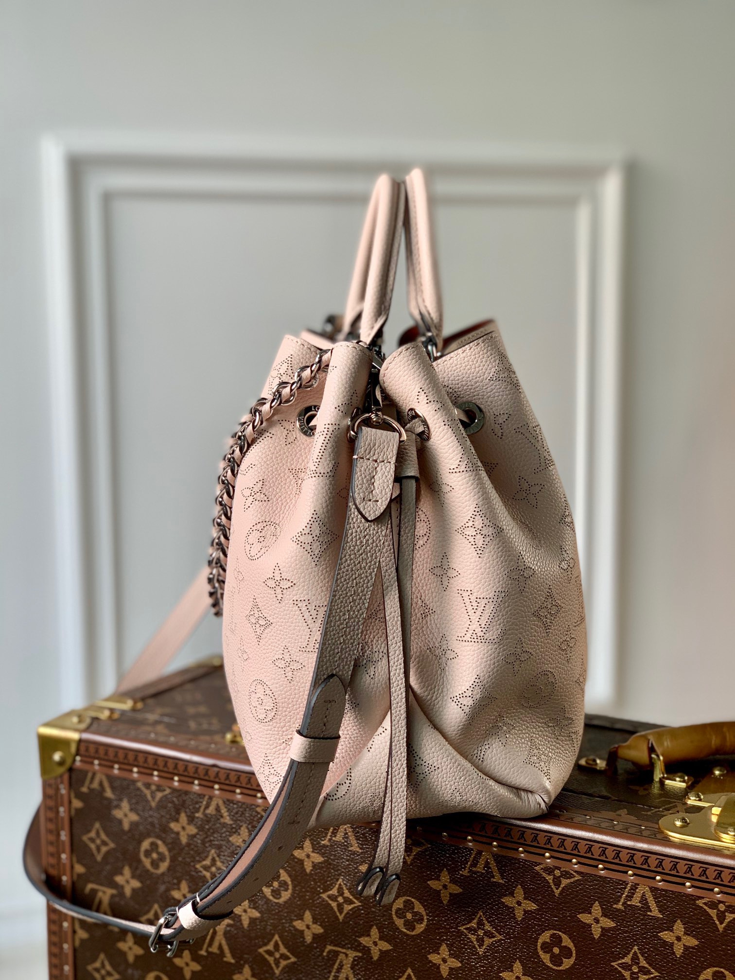 Bella tote M59203