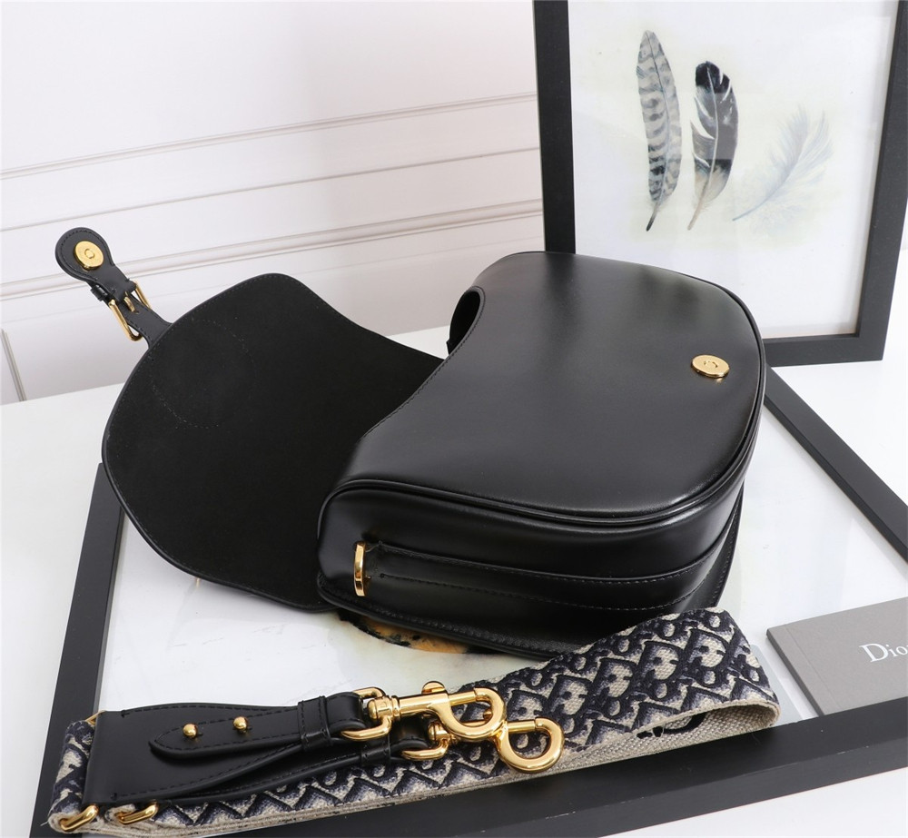 LARGE D10r BOBBY BAG Black Box Calfskin
